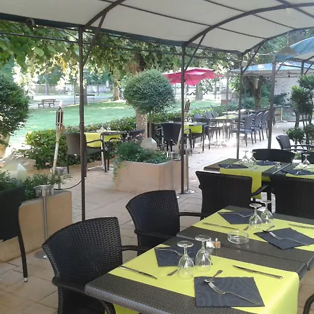 Hotel Restaurant Du Parc De La Colombiere Dijon