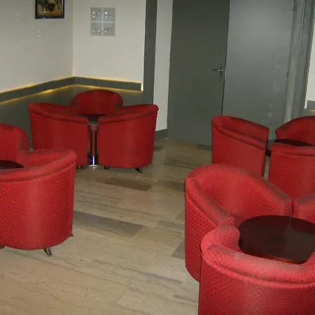 Restaurant Du Parc De La Colombiere דיז'ון