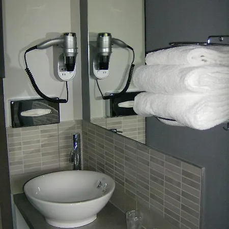 מלון Restaurant Du Parc De La Colombiere דיז'ון