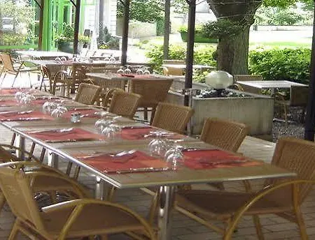 Restaurant Du Parc De La Colombiere מלון 3*
