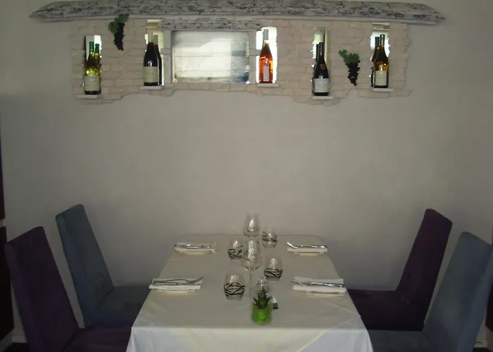 فندق Restaurant Du Parc De La Colombiere ديجون