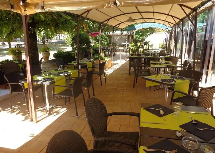 Hotel Restaurant Du Parc De La Colombiere Hotel