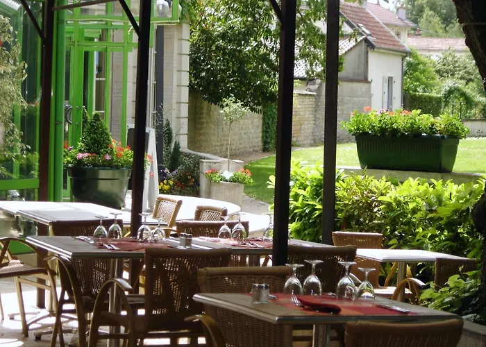 Hotel Restaurant Du Parc De La Colombiere Dijon