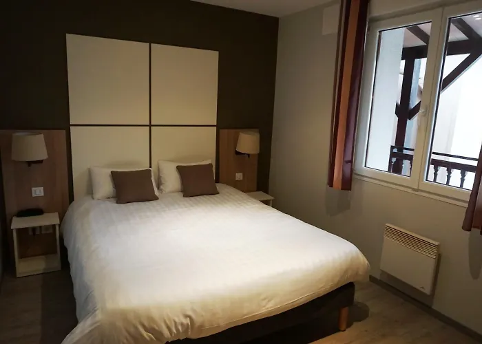 레스토랑 뒤 파크 드 라 콜롬비에르 3*